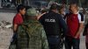 Van contra corruptos: arrestan a 14 policías de Ciudad de México