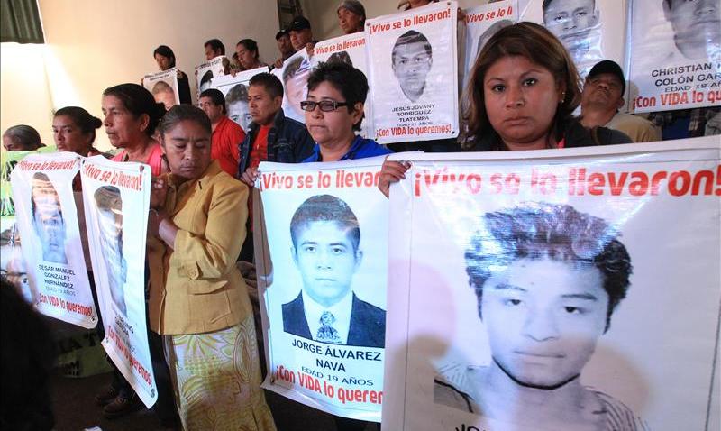 tlmd-padres-ayotzinapa-reporte-peritos-argentinos