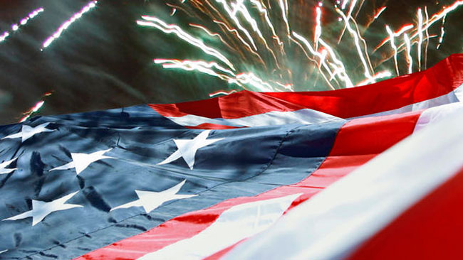 tlmd_fireworks_bandera