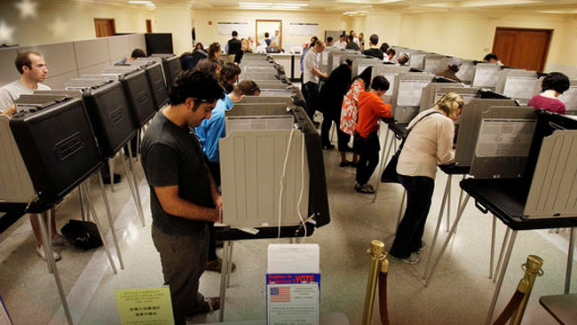 tlmd_urna_votacion_california1