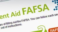 Distrito escolar ofrece ayuda para llenar la solicitud de FAFSA