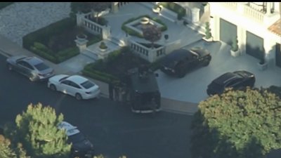 Investigan tiroteo mortal tras supuesto allanamiento de casa en Newport Beach