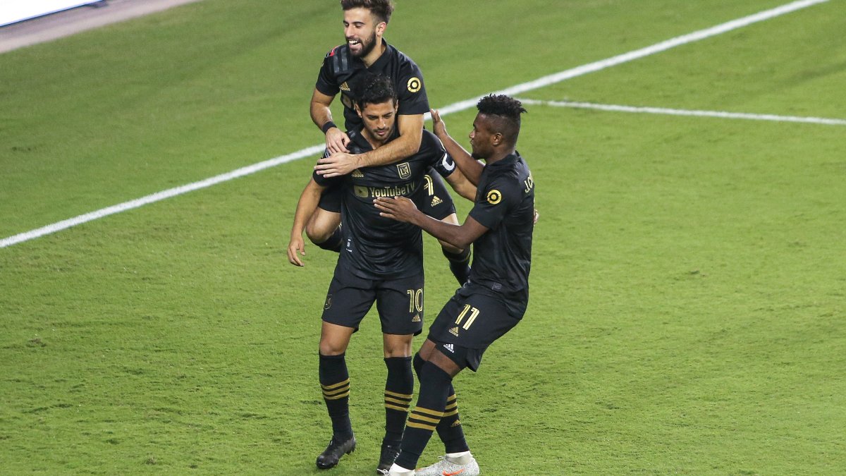 Los Angeles FC de Carlos Vela revelan su primer uniforme