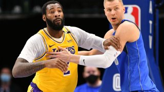 Los Angeles Lakers v Dallas Mavericks