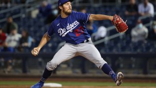 Los Angeles Dodgers v Seattle Mariners