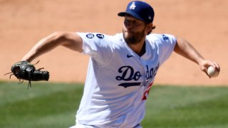 Cincinnati Reds v Los Angeles Dodgers