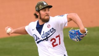 Miami Marlins v Los Angeles Dodgers