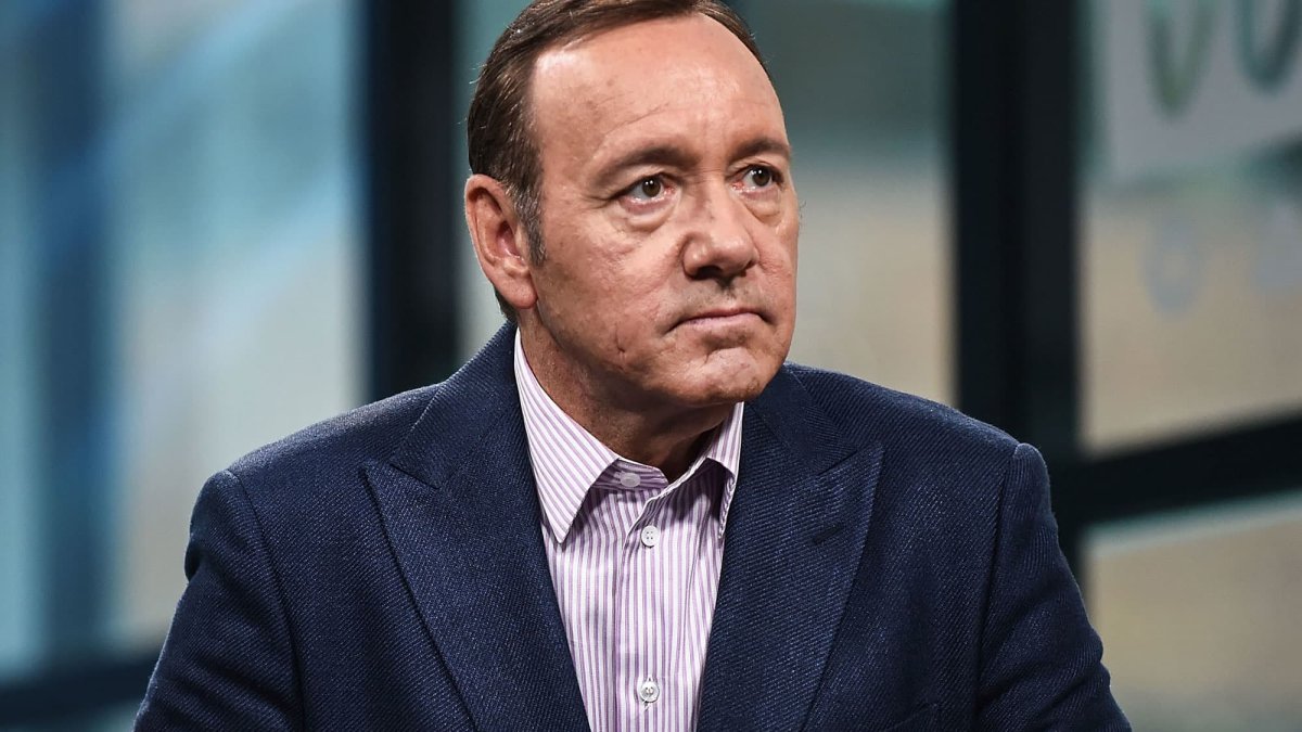 Actor Kevin Spacey accused of sexual assault in the UK – Telemundo 52