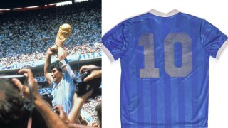 Subastarán camiseta de Maradona que usó en mundial México 86 – Telemundo 52