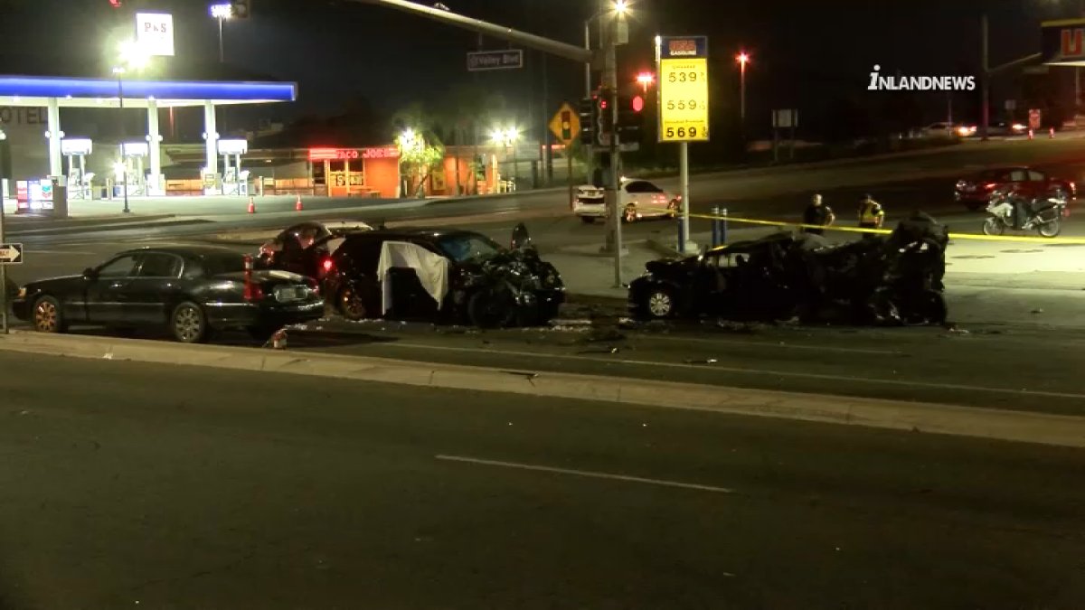 Dos adultos y un niño muertos en accidente en Rialto Telemundo 52