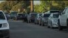 Residentes en sur de Los Ángeles molestos por problemas de estacionamiento