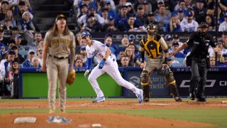 Division Series - San Diego Padres v Los Angeles Dodgers - Game One