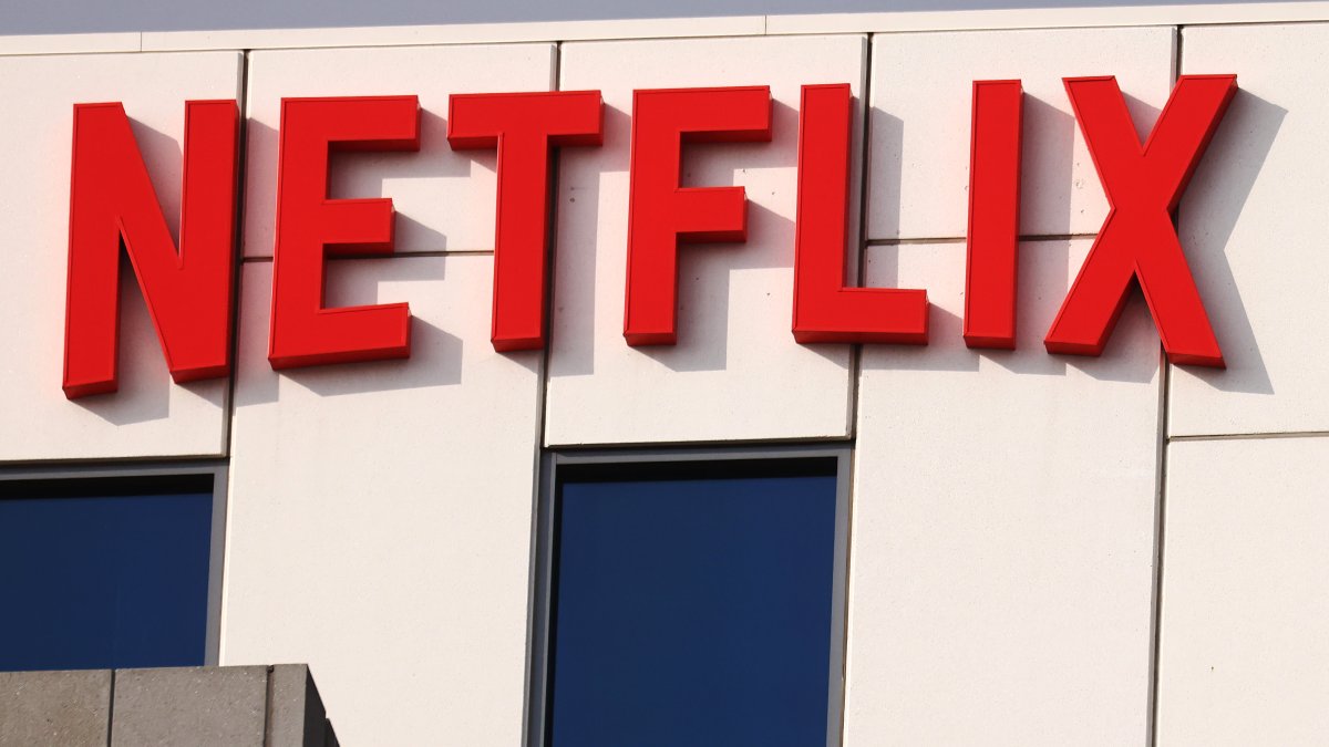 CNBC: Netflix contratarÃ¡ a una azafata para uno de sus jets, con un sueldo de hasta $385,000 - Telemundo 52