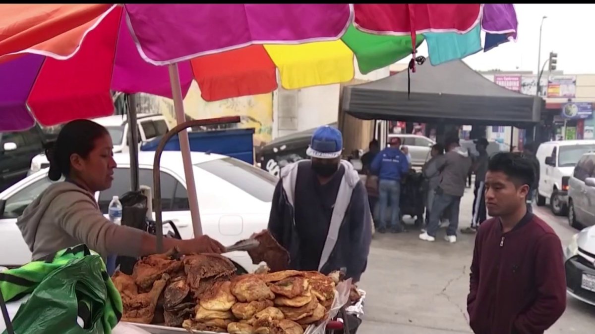 Los Angeles judge makes final ruling in favor of street vendors