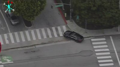 Patrullas persiguen a sospechoso de robo en Long Beach