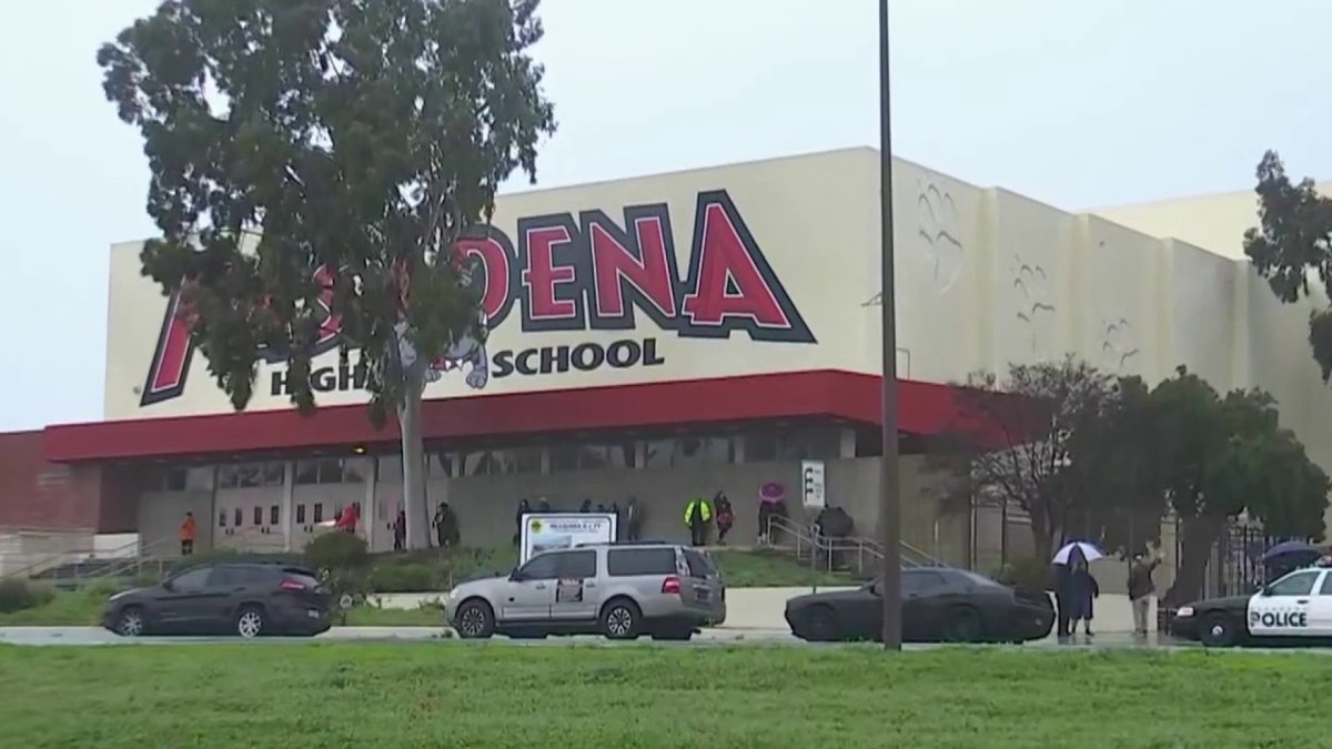 Pasadena high school closed over suspected armed student