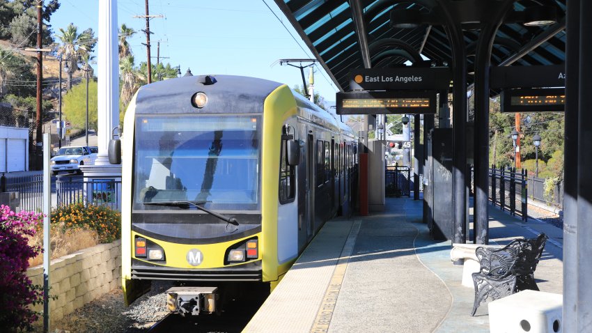 Southbound Los Angeles Metro Gold line train approaching Southwest Museum Station.