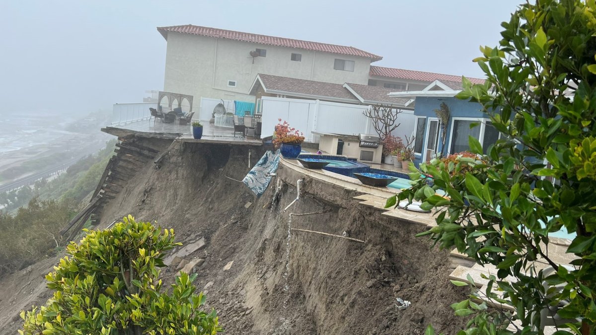 Residents evacuated from collapsed hillside apartments in Orange County