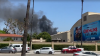 Incendio en los estudios de Warner Bros. genera columna de humo en Burbank