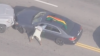 Detienen a conductor de presunto carro robado tras persecución policial en Los Ángeles