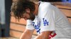 El lanzador de los Dodgers Clayton Kershaw descartado por el resto de la temporada