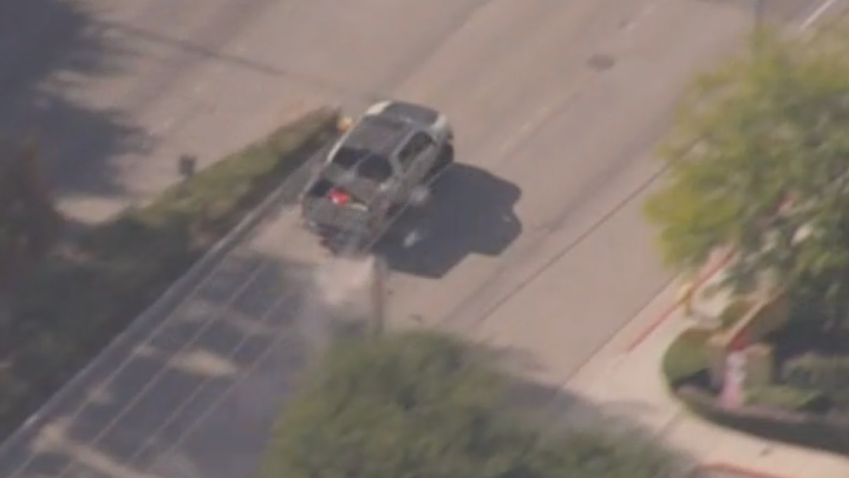Caught on video: driver leads dramatic chase