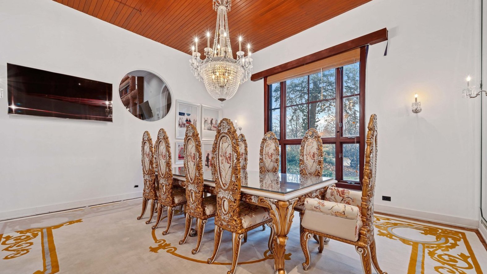 En fotos: Así luce la lujosa mansión Olympia Fields en venta – Telemundo 52