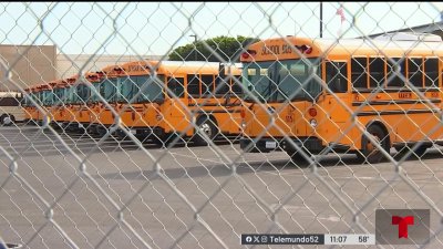 Anuncian el despido de más de docenas de maestros en Anaheim