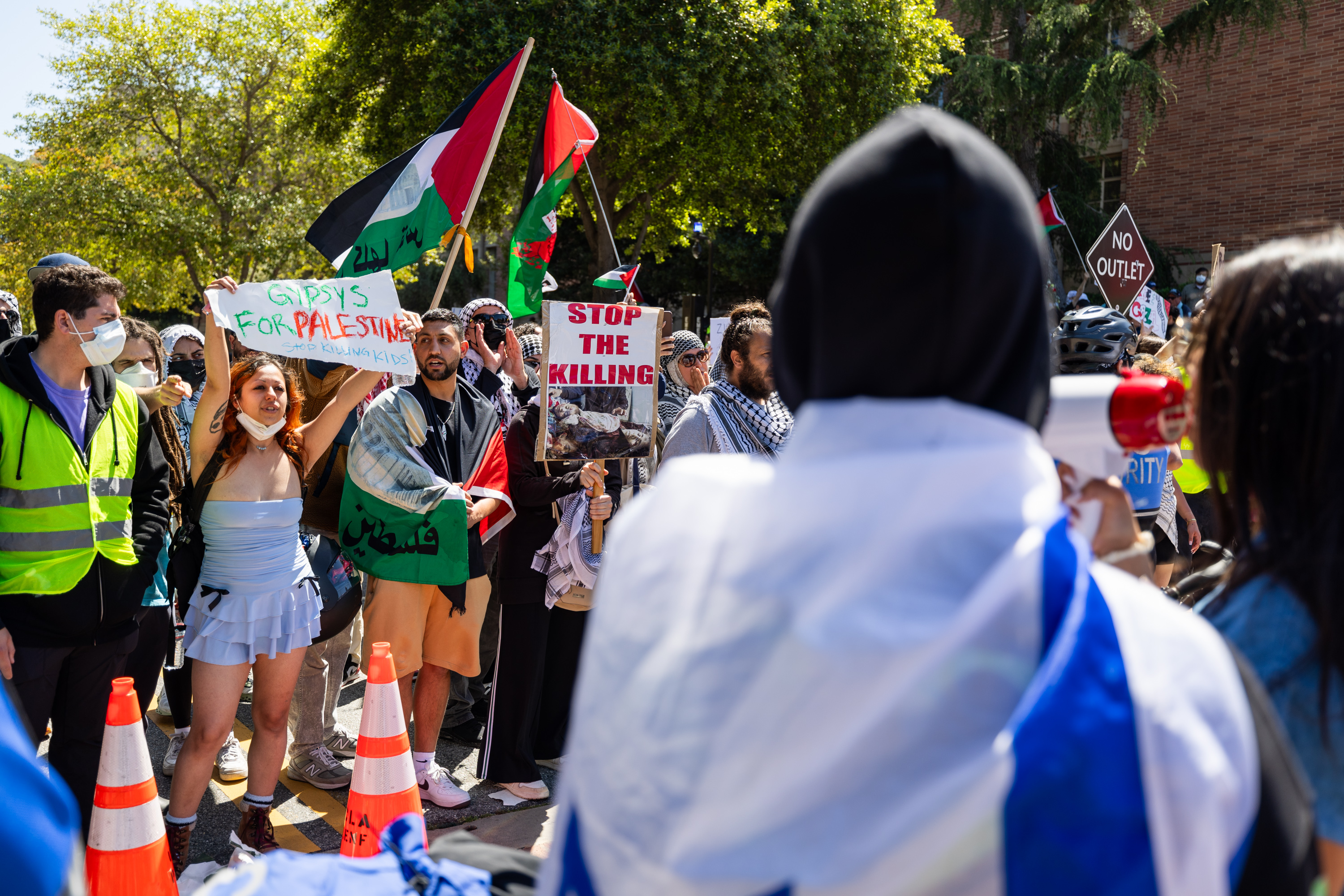 Fotos: protestas propalestinos y proisraelíes en USC y UCLA