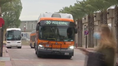 Conductores de autobuses amenazan con boicot
