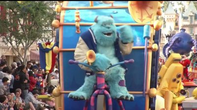 Trabajadores de personajes de Disneyland vota por la sindicalización