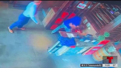 Ataque de trabajador de restaurante fue capturado en video