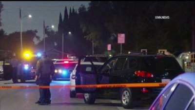 Buscan a los responsables del asesinato de una mujer en Compton