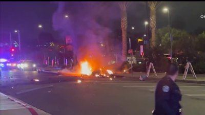 Avioneta cae en intersección de calle en Hawthorne