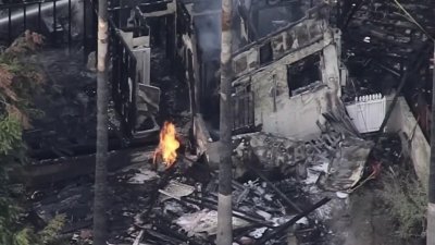 Estalla casa en Monrovia y se incendia