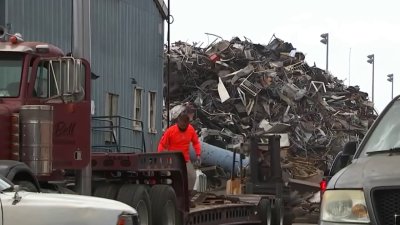 Cargos criminales contra planta de reciclaje en Watts