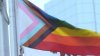 “Grupo de odio” estaría detrás la prohibición de la bandera del orgullo en Downey, según el alcalde
