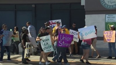 Trabajadores sindicados de Food 4 Less votan sobre autorización de huelga