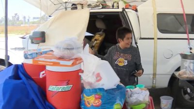 Familia de niño con autismo abofeteado en Pacoima recibe apoyo de la comunidad