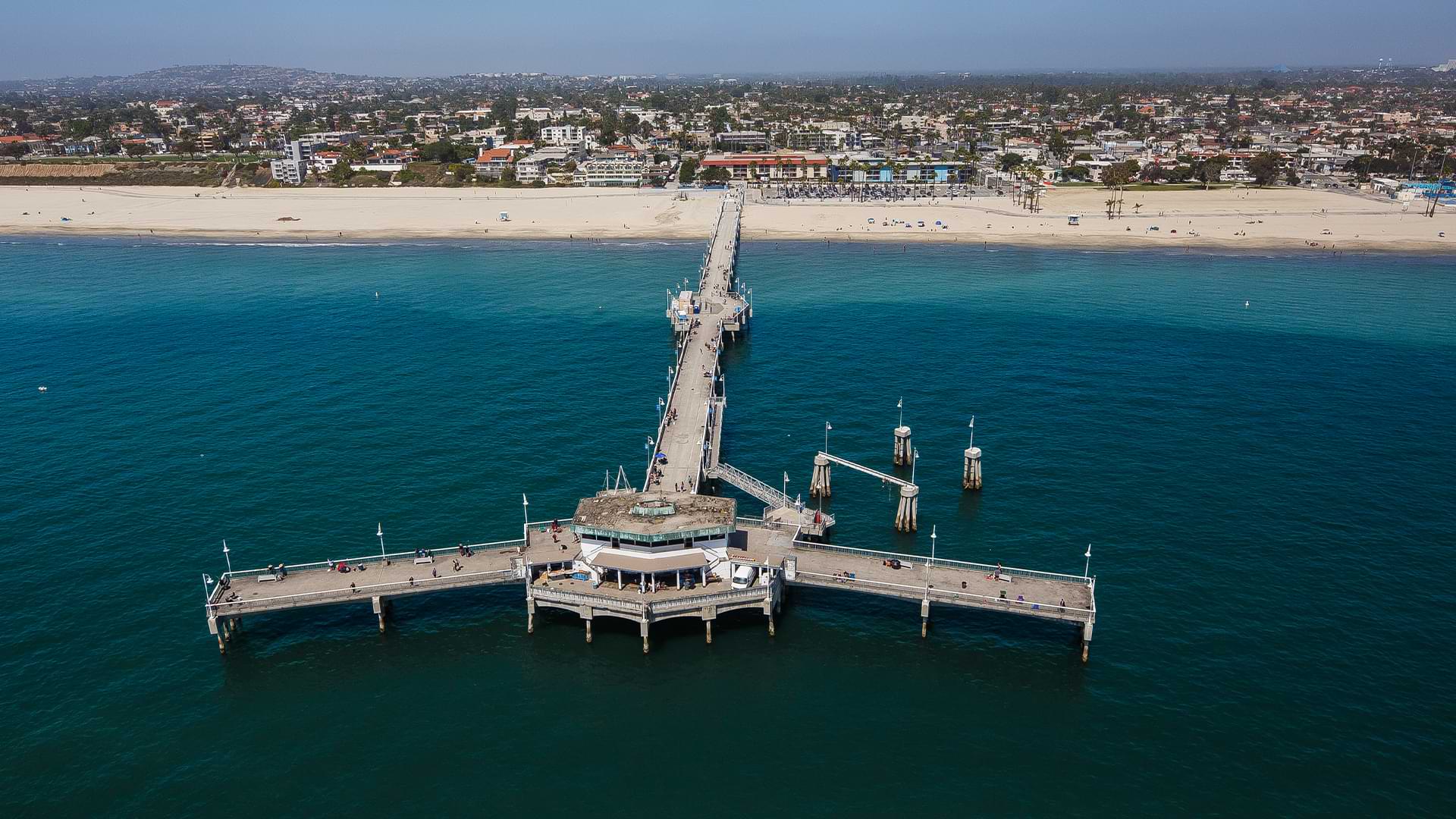 Belmont Shore, en Long Beach, albergará eventos de vela en los Juegos Olímpicos de 2028.