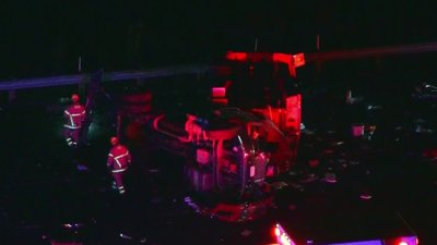 Ocho bomberos heridos en violenta colisión en Irvine