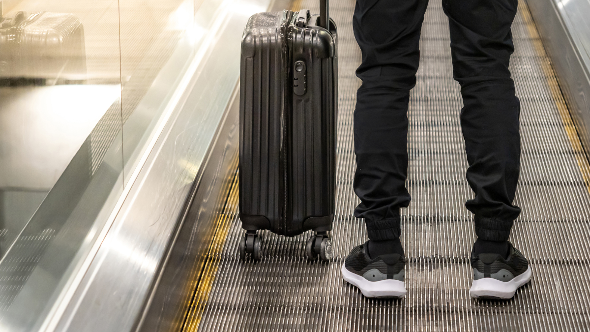 Le cancelaron su vuelo y después alguien usó su váucher de $750