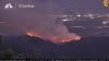 Bomberos luchan contra incendio forestal en Highland en medio de altas temperaturas