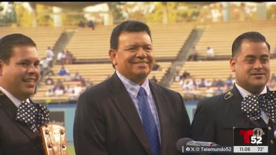 Fanáticos rinden tributo a Fernando Valenzuela