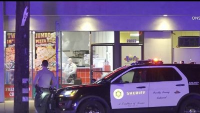 Joven tiroteado mortalmente afuera de una pizzería en Lakewood