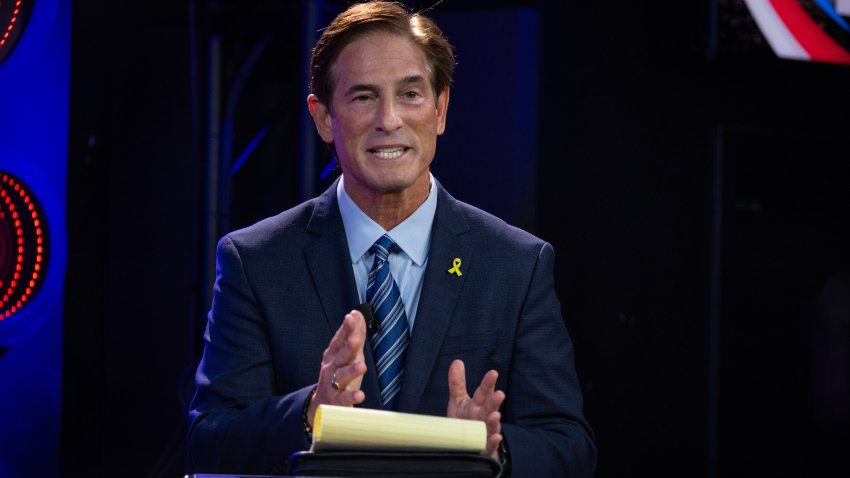 Los Angeles, CA – October 08: Nathan Hochman speaks at the KNX News 97.1 FM and The Los Angeles Times District Attorney debate between incumbent George Gascon and challenger Nathan Hochman on Tuesday, Oct. 8, 2024 in Los Angeles, CA. (Jason Armond / Los Angeles Times via Getty Images)