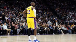 Los Angeles Lakers v Sacramento Kings