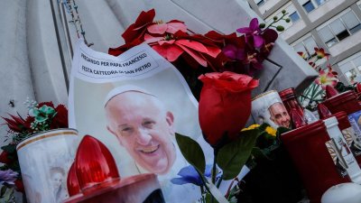 Salud del papa Francisco: último reporte abriga una leve esperanza de mejoría