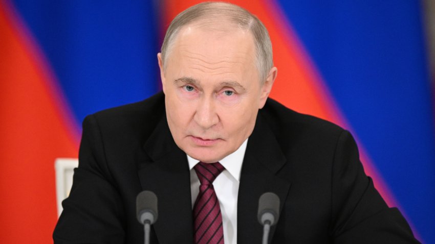 MOSCOW, RUSSIA – MAY 10: (—-EDITORIAL USE ONLY – MANDATORY CREDIT – ‘SERGEY BOBYLEV / HOST PHOTO AGENCY RIA NOVOSTI / HANDOUT’ – NO MARKETING NO ADVERTISING CAMPAIGNS – DISTRIBUTED AS A SERVICE TO CLIENTS—-) President of Russia Vladimir Putin makes a speech during a press conference in Moscow, Russia on May 10, 2025. (Photo by Sergey Bobylev / RIA Novosti/Anadolu via Getty Images)