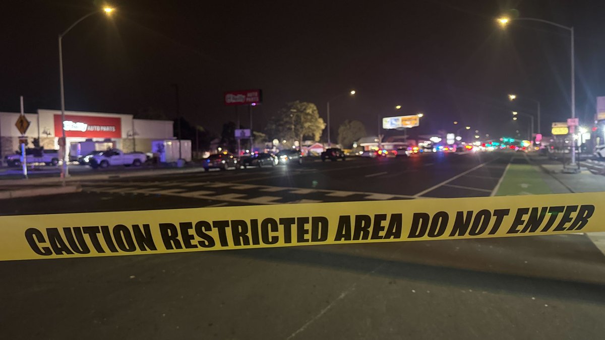 Reportan cuatro muertos y 10 heridos en tiroteo durante fiesta infantil en California